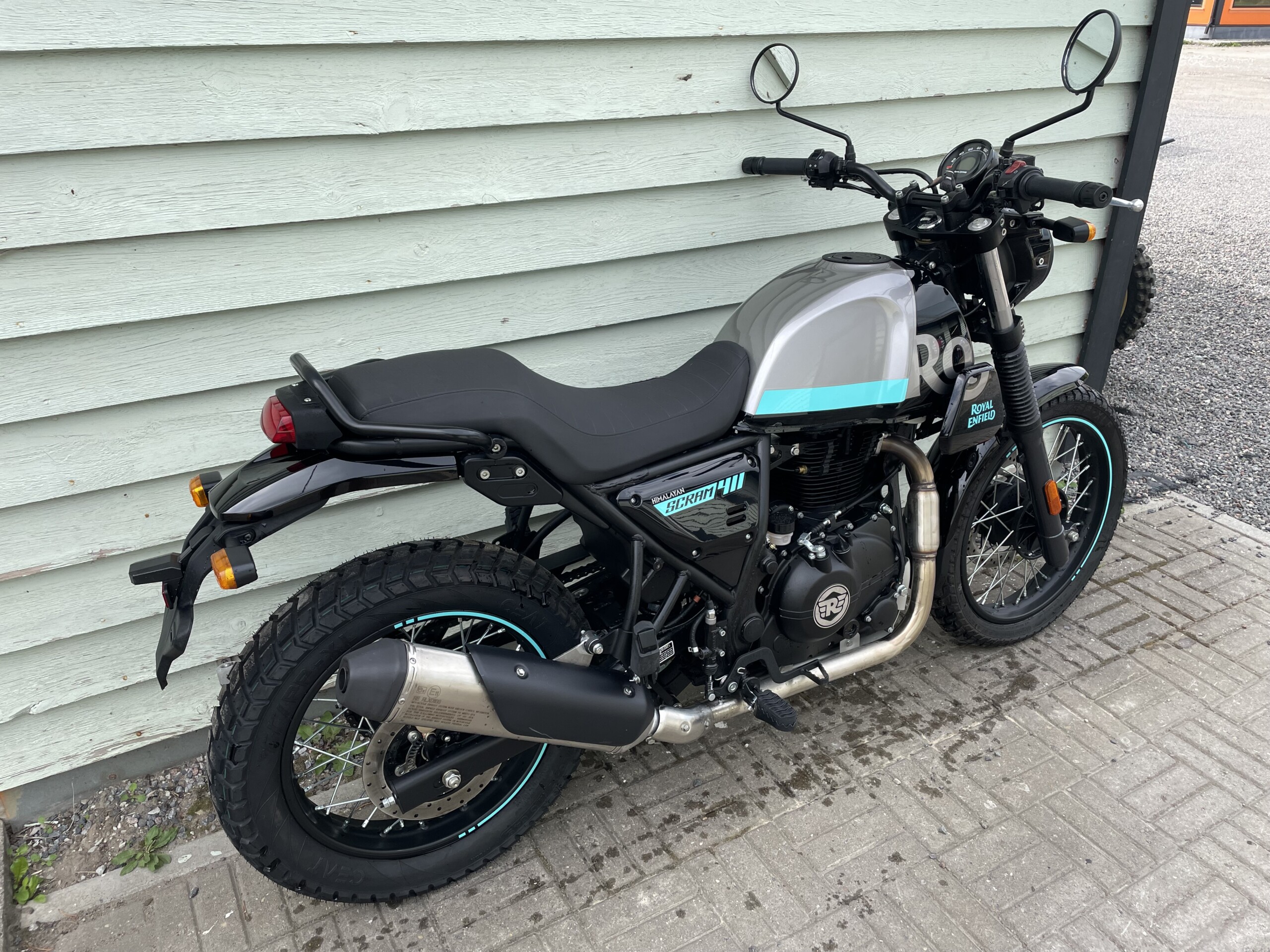 ROYAL ENFIELD SCRAM 411 2025 - Image 6