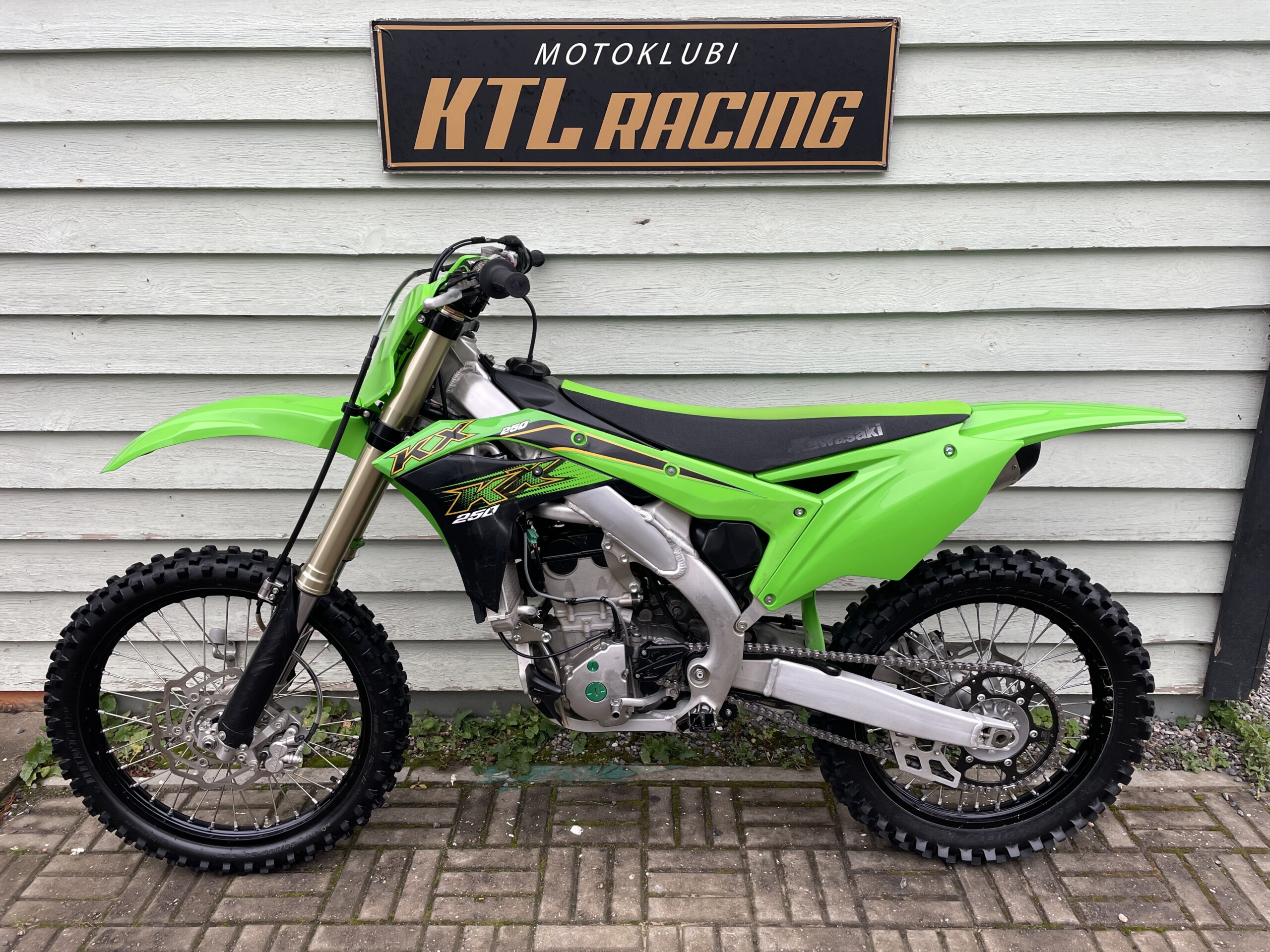 KAWASAKI KX250F 2020 - Image 2
